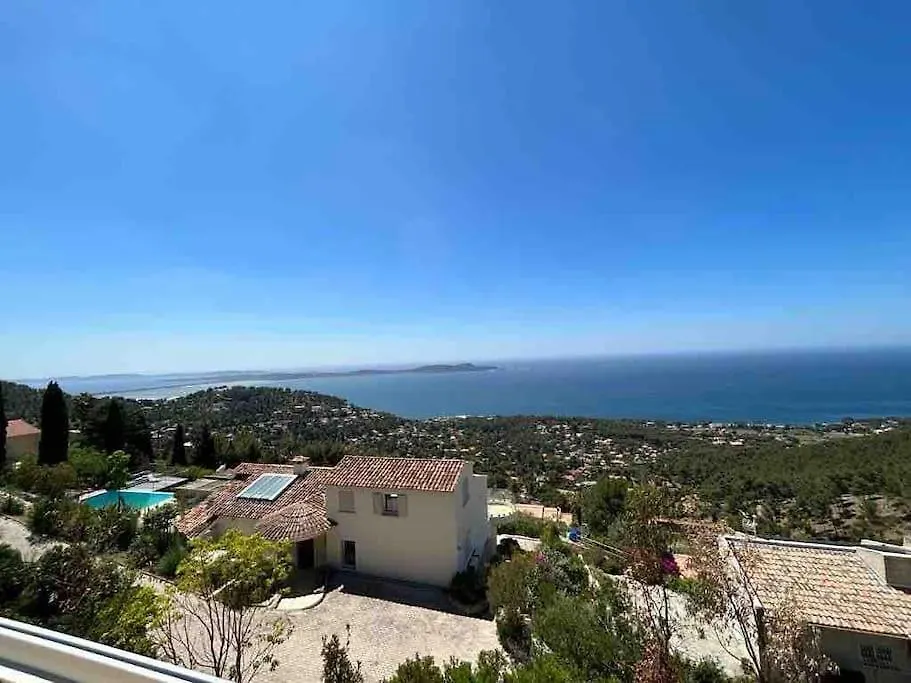 Villa Étoiles d'Or: Seaside Luxury in Carqueiranne