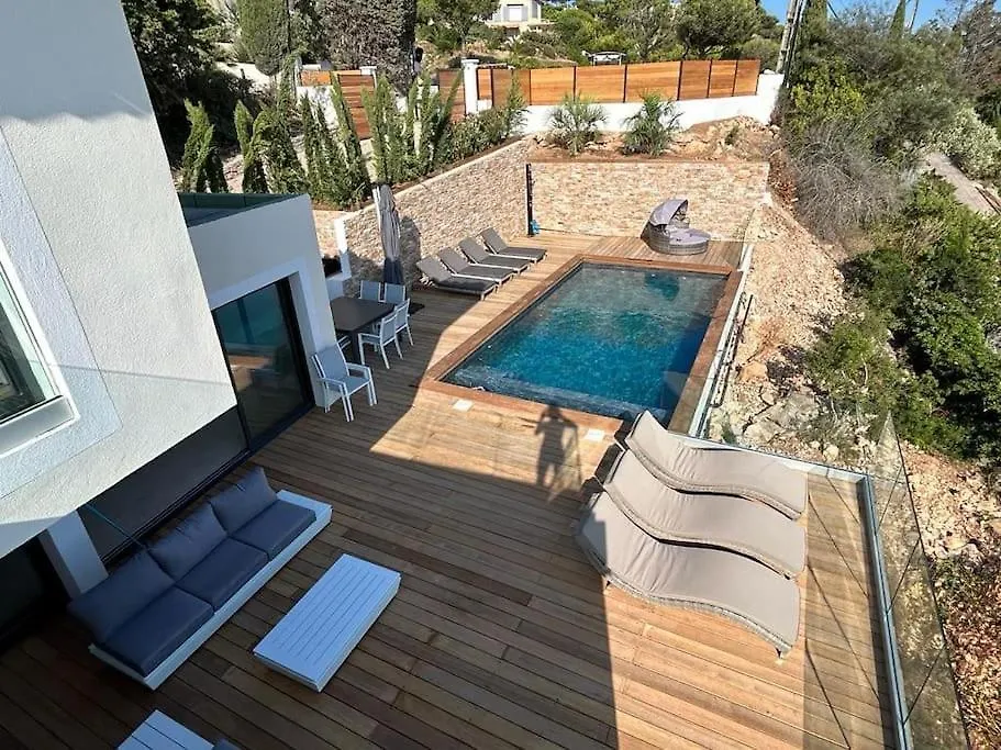 Villa Étoiles d'Or: Seaside Luxury in Carqueiranne