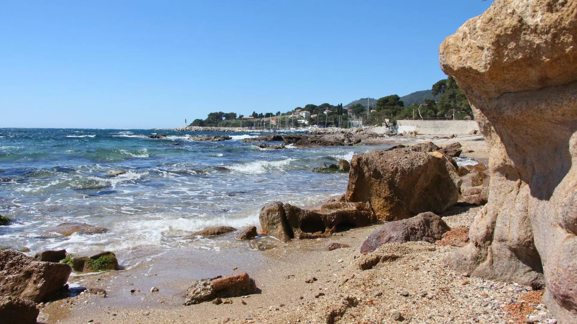 Villa Étoiles d'Or: Seaside Luxury in Carqueiranne