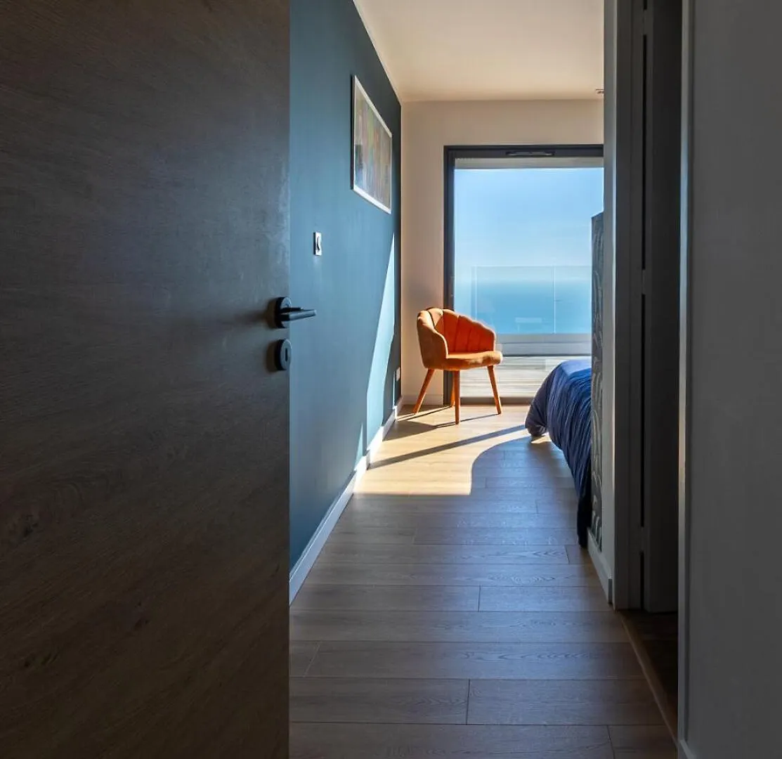 Villa Étoiles d'Or: Seaside Luxury in Carqueiranne 0*,  France
