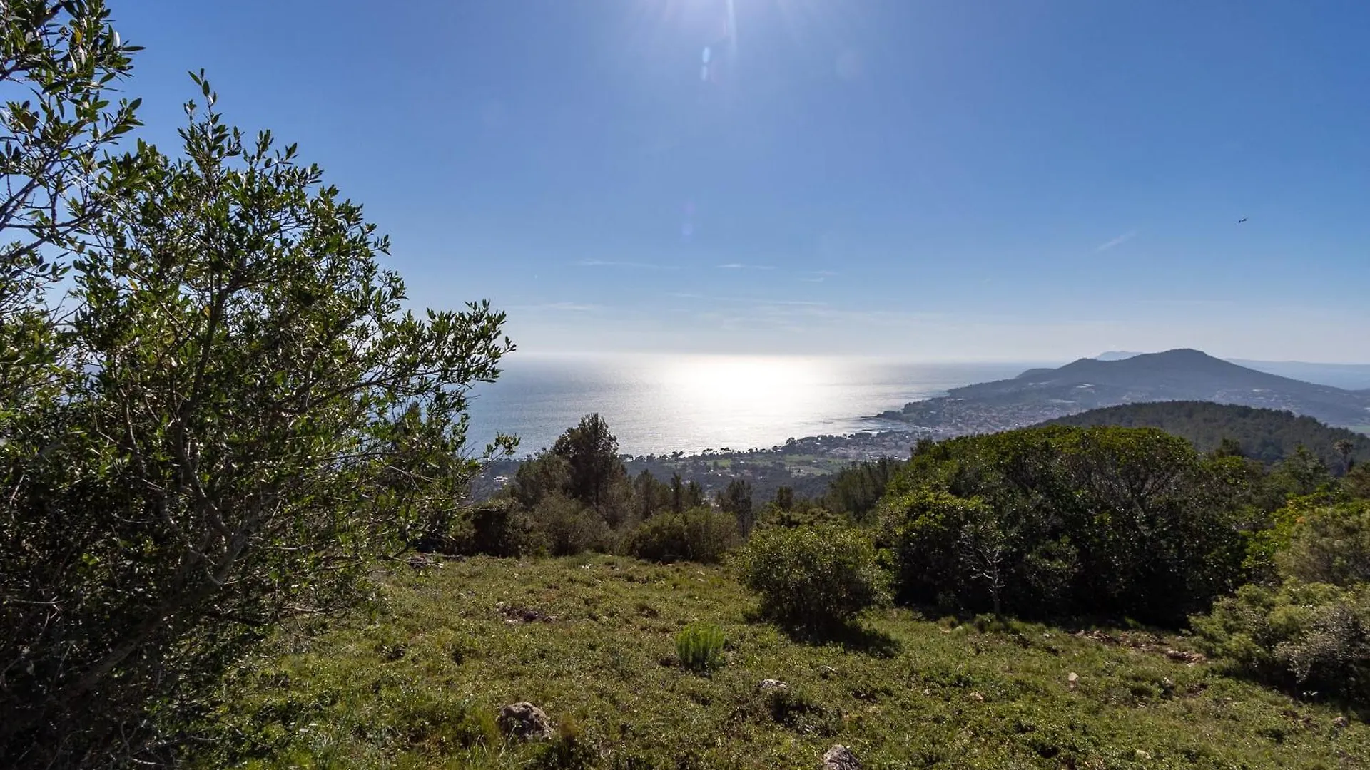 Villa Étoiles d'Or: Seaside Luxury in Carqueiranne