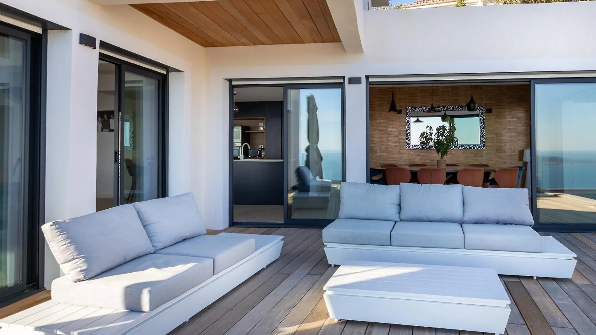 Villa Étoiles d'Or: Seaside Luxury in Carqueiranne France